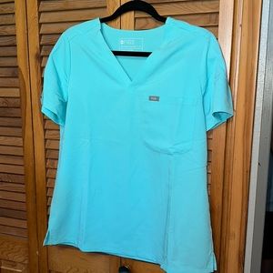 Catrina Figs Scrub top